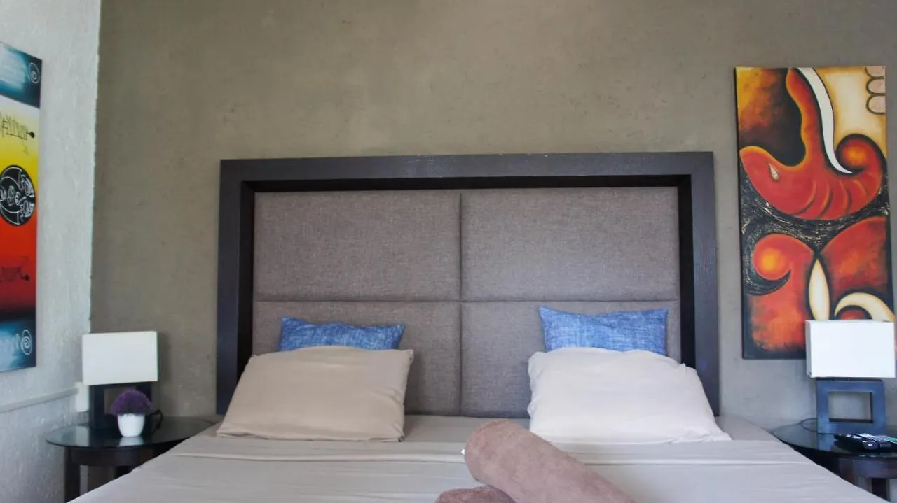 Embarcadero Maya B&B Playa del Carmen Bed and breakfast